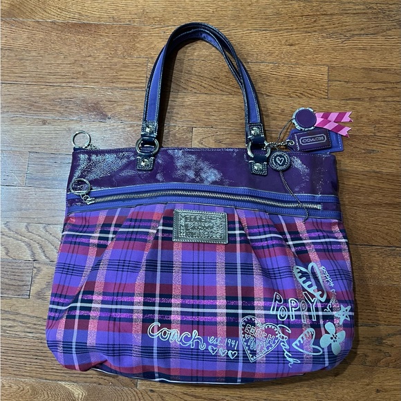 Coach Poppy Tartan Plaid Limited Edition. - Picture 1 of 8